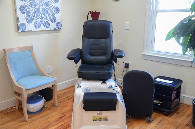 You-Topia Hair Designs, beauty salon in Danville, VA, photo 6 of 10