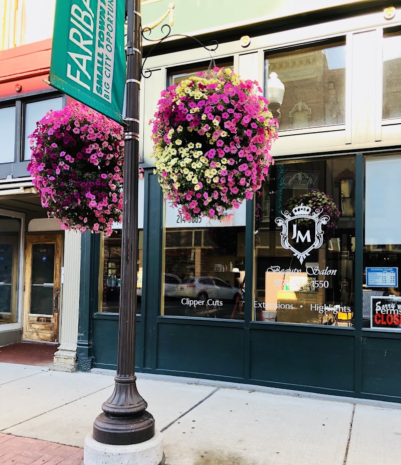 JM Beauty Salon, beauty salon in Owatonna, MN, photo 2 of 10