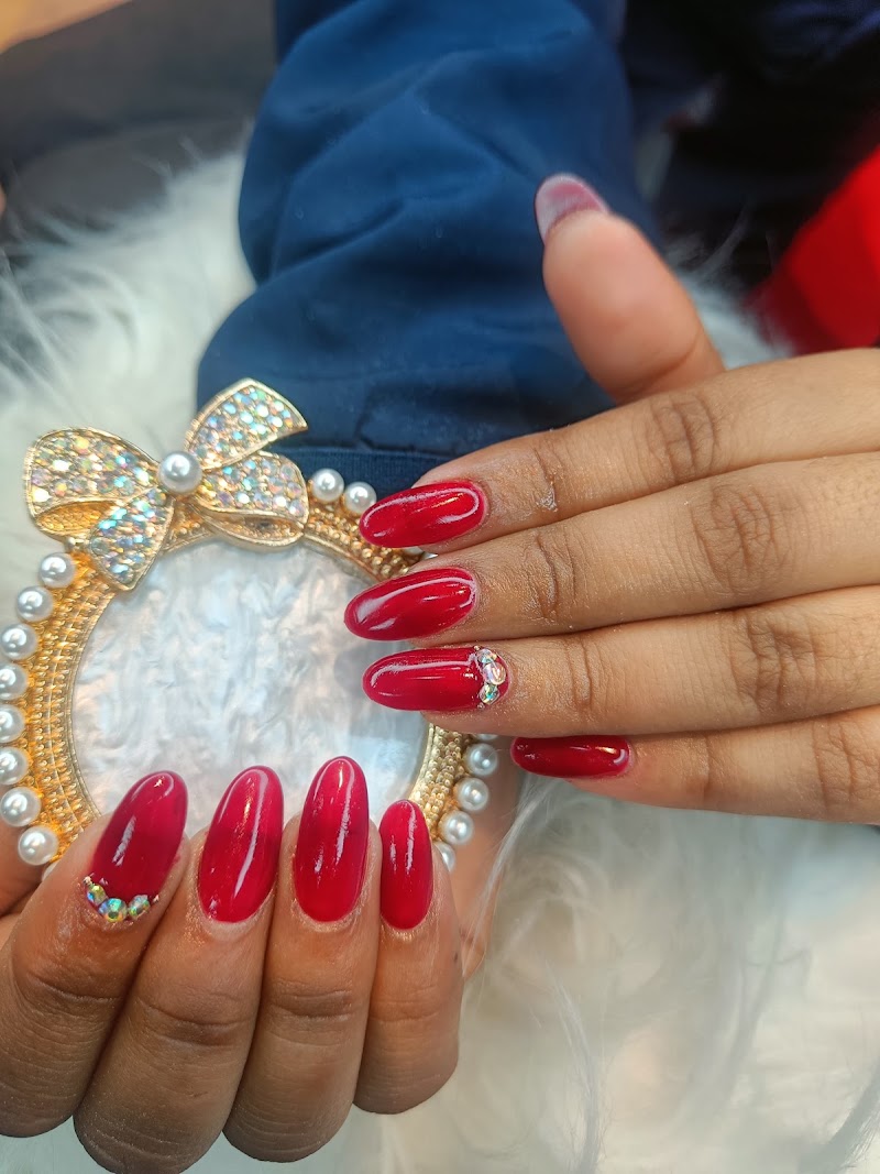 Nail & Lash Factory - Best Nail and lash Studio in Dehradun, nail salon in Dehradun, India, photo 6 of 10