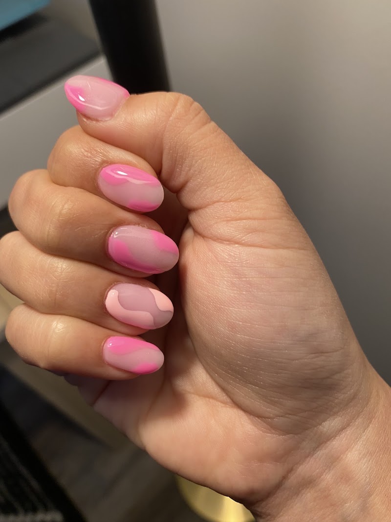 Venus Nails, nail salon in Collierville, TN, photo 6 of 10