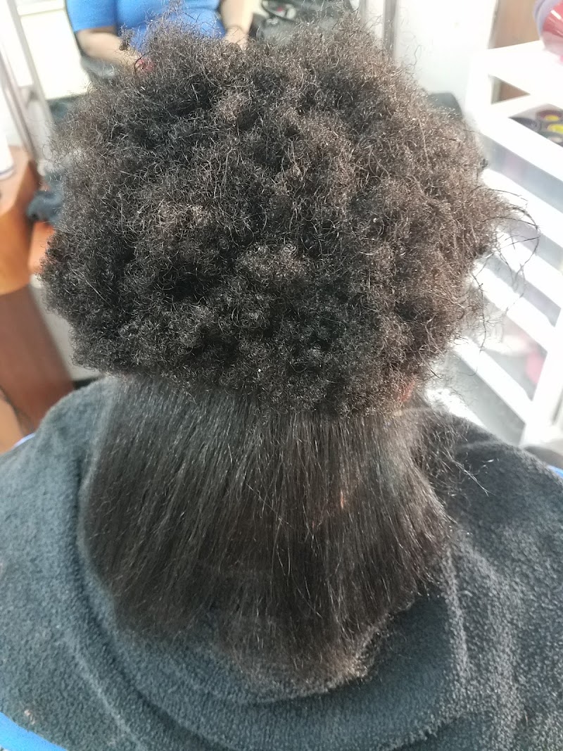Foxy Lady Salon, beauty salon in Clifton, NJ, photo 3 of 10