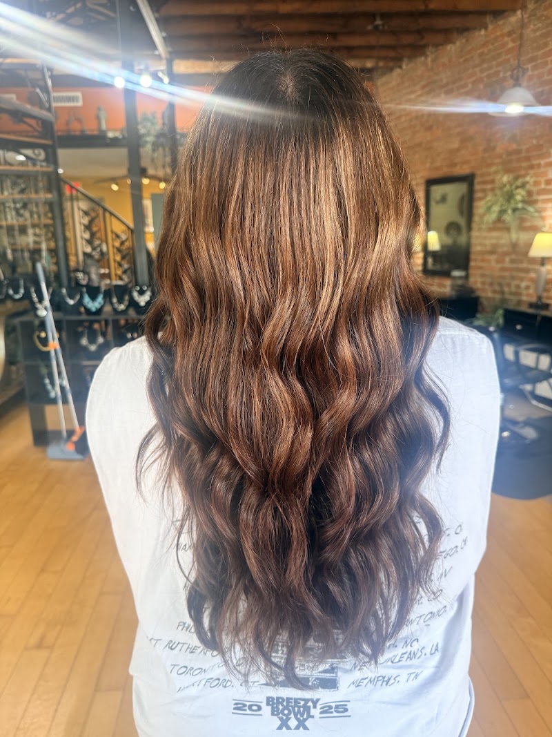 Amburn & Co Salon, beauty salon in Danville, VA, photo 4 of 5