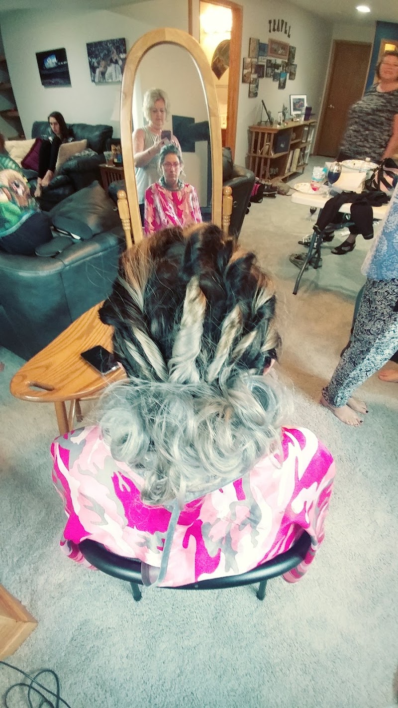Head 2 Toe Salon, beauty salon in Portage, WI, photo 4 of 10