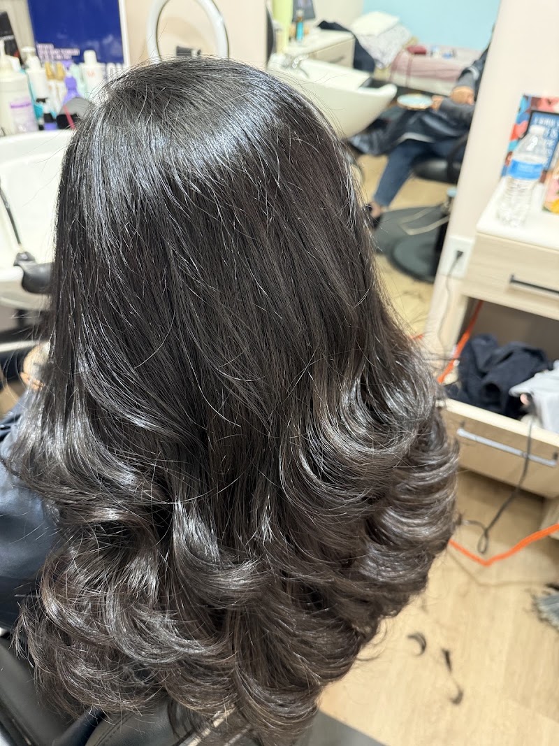 Lily Nova salon, beauty salon in Parker, CO, photo 5 of 10