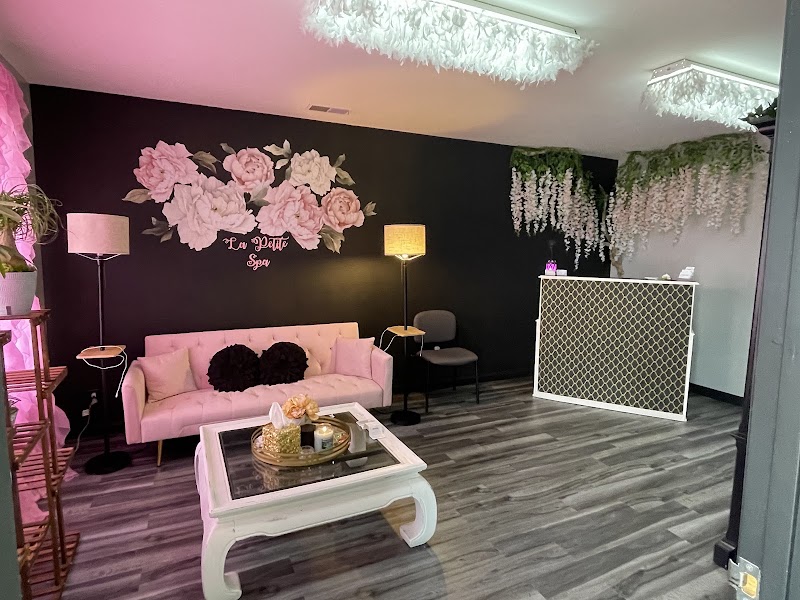 La Petite Spa, spa in Evansville, IN, photo 4 of 10