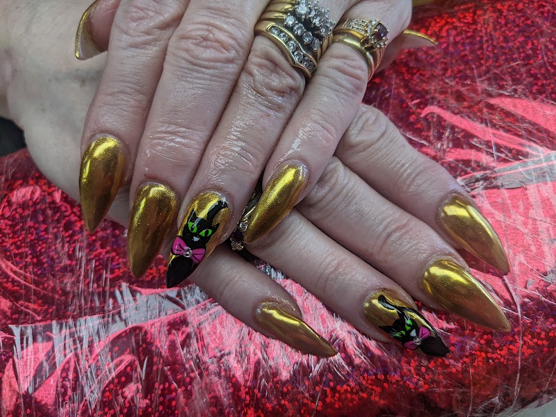Tanning & Nails Salon, nail salon in Torrington, CT, photo 6 of 10