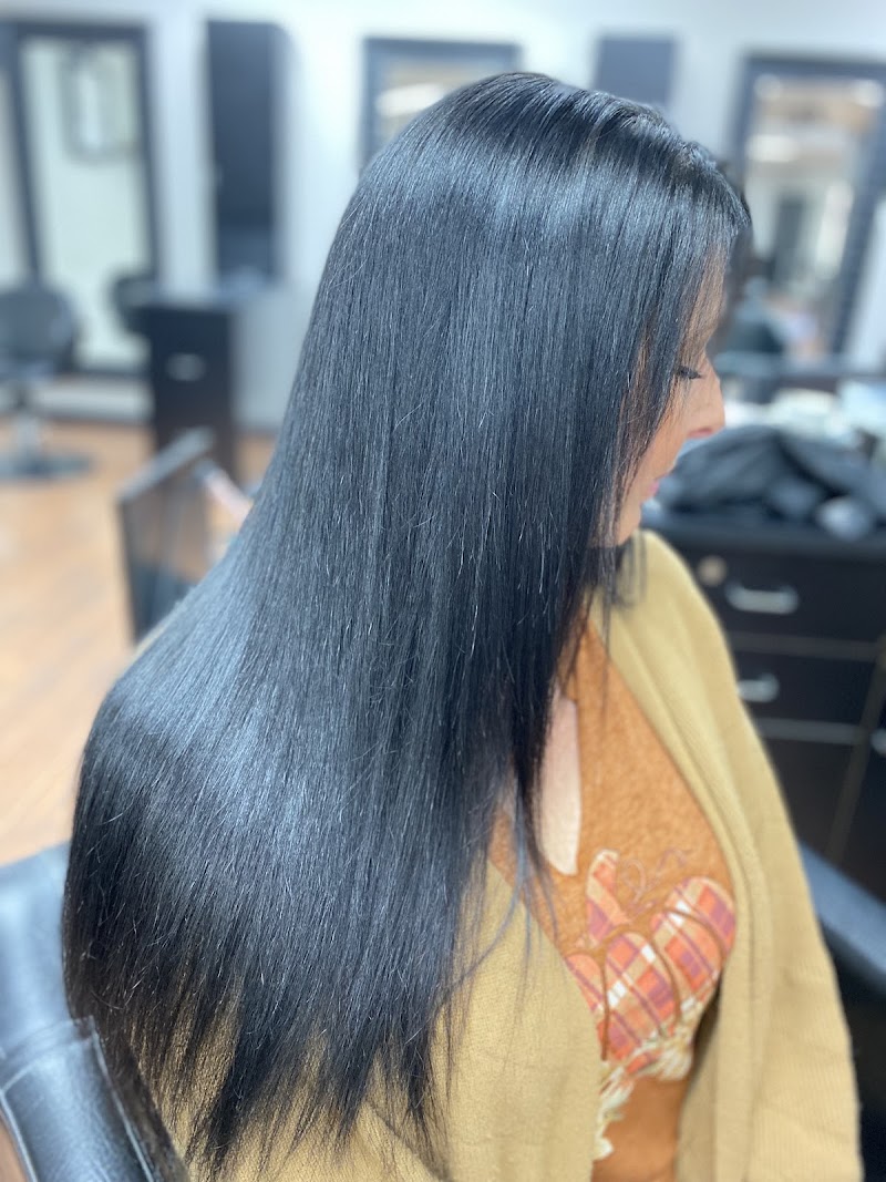 The Design Team Hair & Nail Salon, beauty salon in Ontario, OH, photo 2 of 10