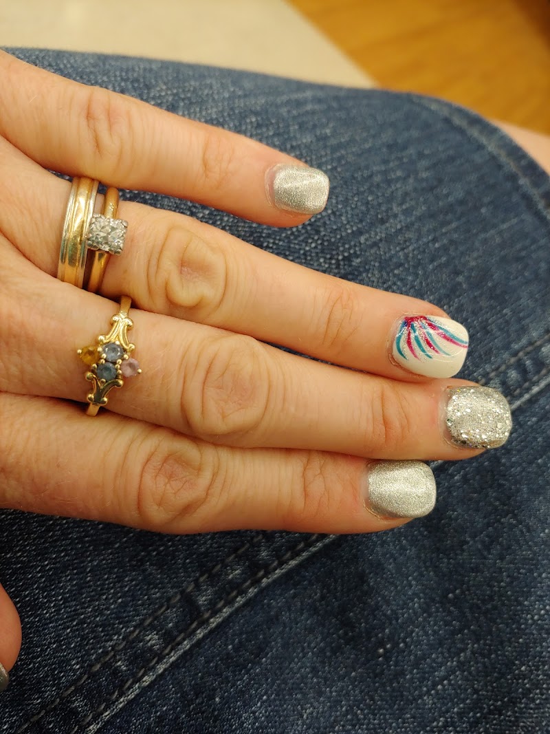Sea La Vie Salon & Spa Studios, beauty salon in Maryville, TN, photo 4 of 10