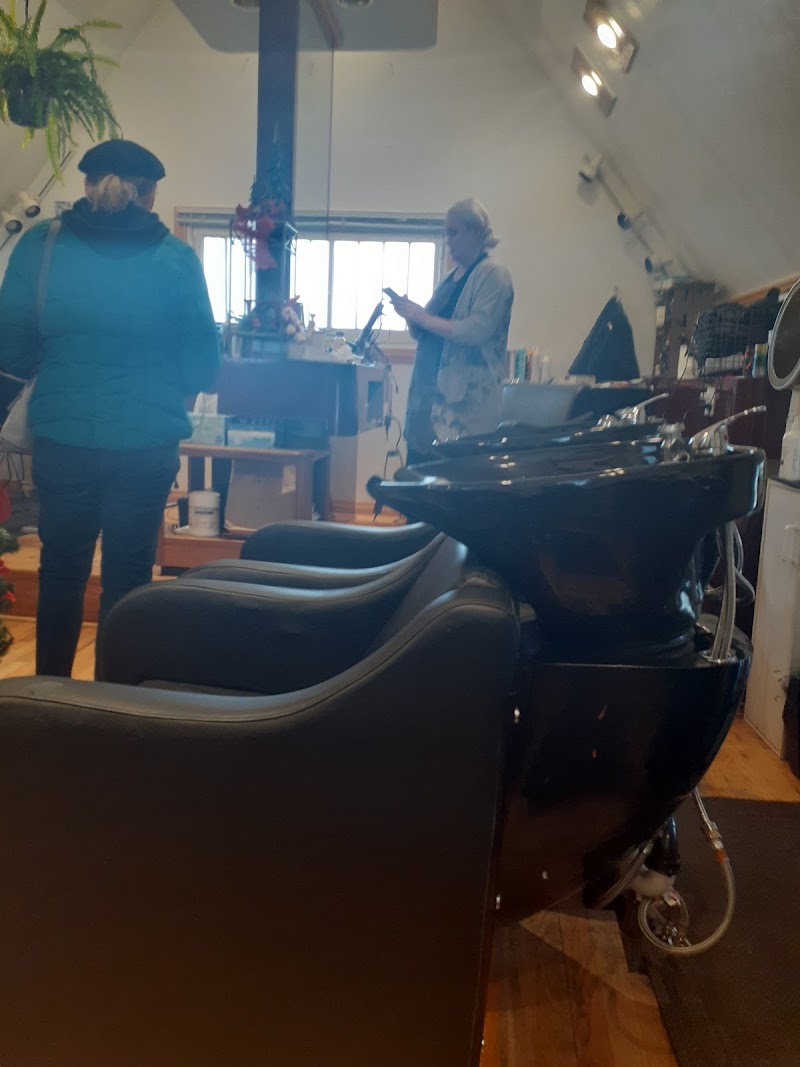 Arvada Hair Co, beauty salon in Arvada, CO, photo 6 of 10