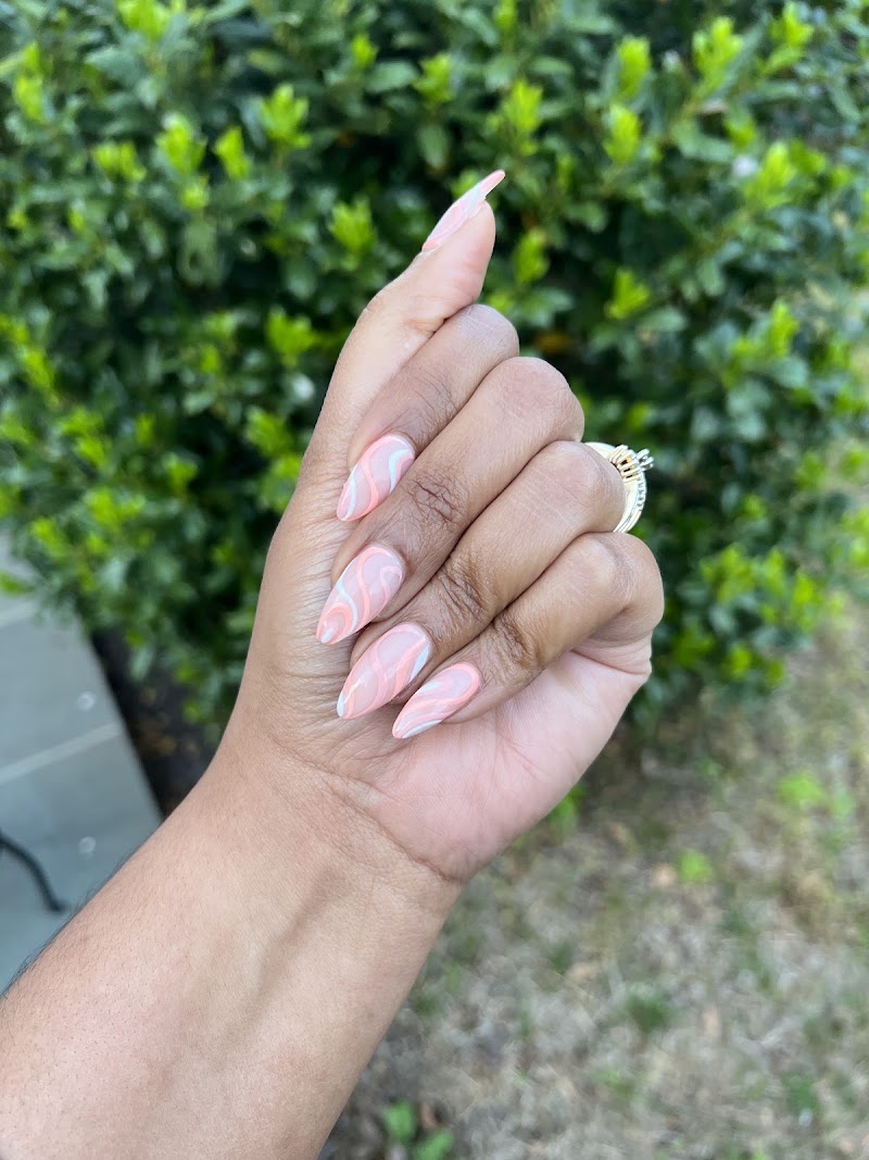 Flawless Beauty Bar, beauty salon in Fredericksburg, VA, photo 2 of 10