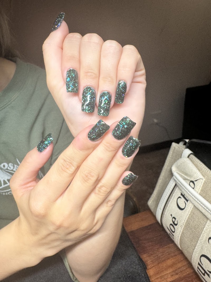 Sparkle Plenty Nails, nail salon in Hendersonville, TN, photo 6 of 10