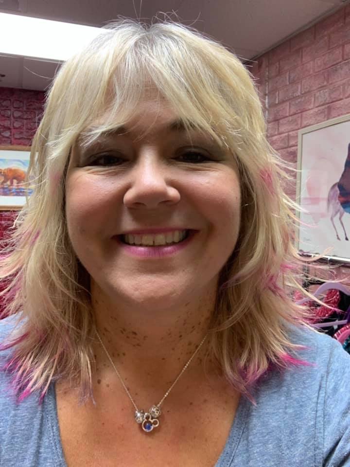 GemStone Styles, beauty salon in Mason City, IA, photo 3 of 7