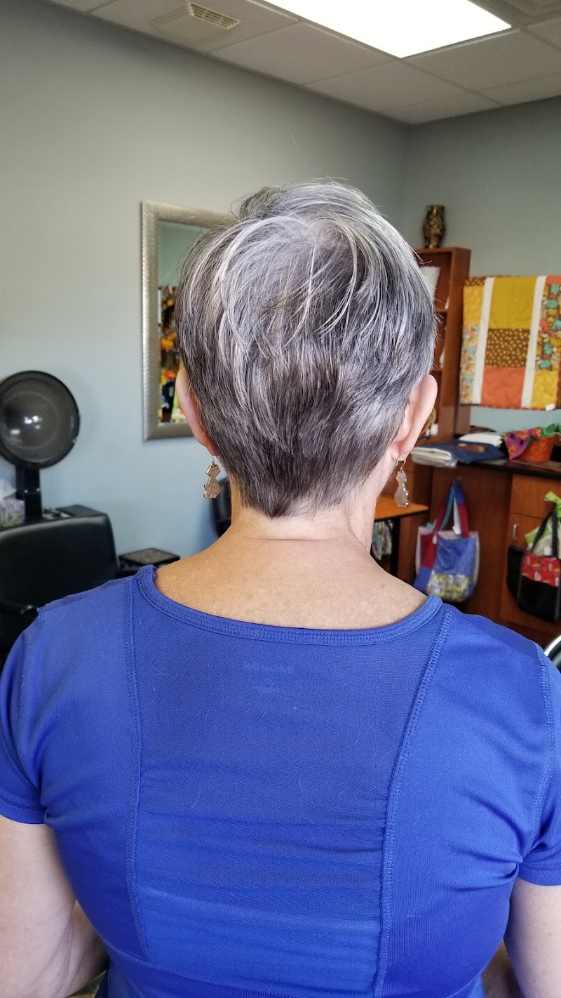 Shear Designs Salon, beauty salon in Farmington, MO, photo 3 of 3