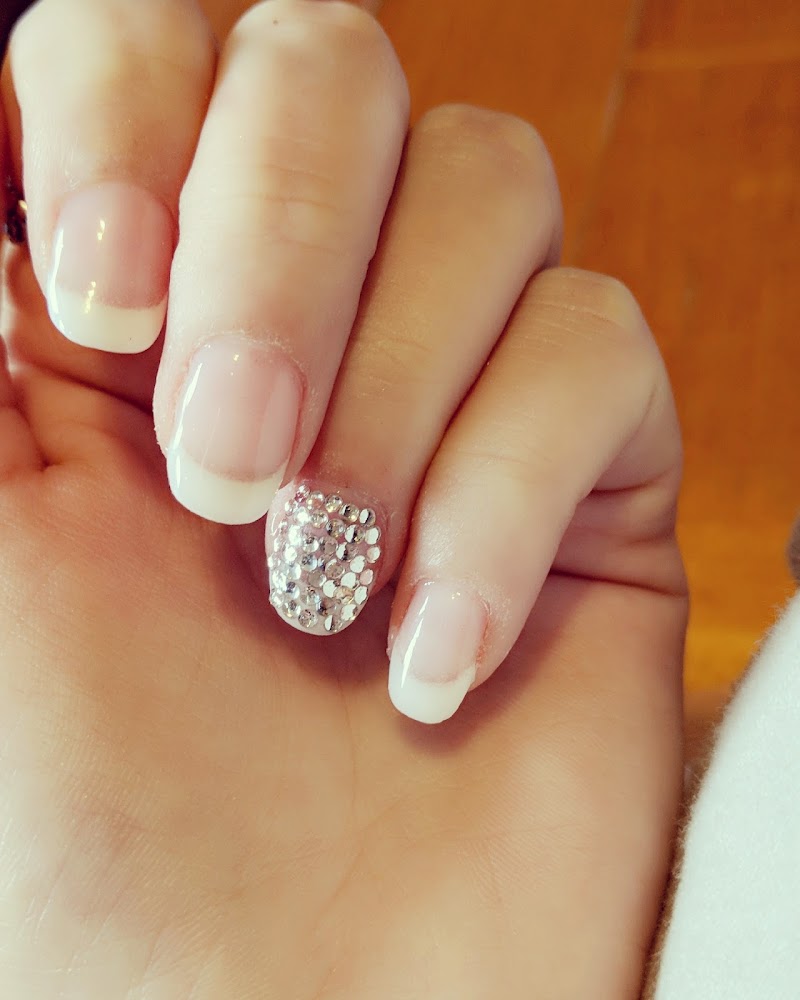 Bliss Nails Studio, beauty salon in Pittsfield, MA, photo 4 of 10