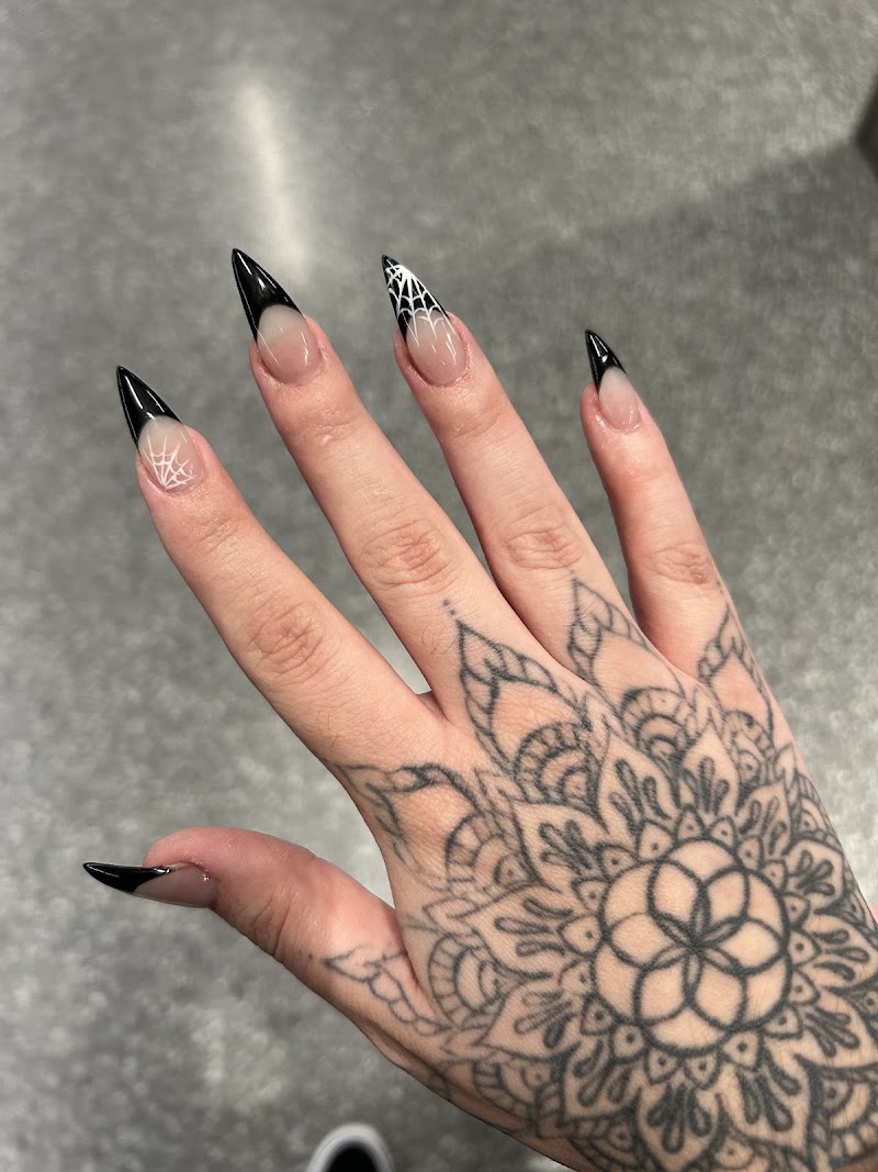 Magnolia Nails, beauty salon in Huntersville, NC, photo 1 of 10