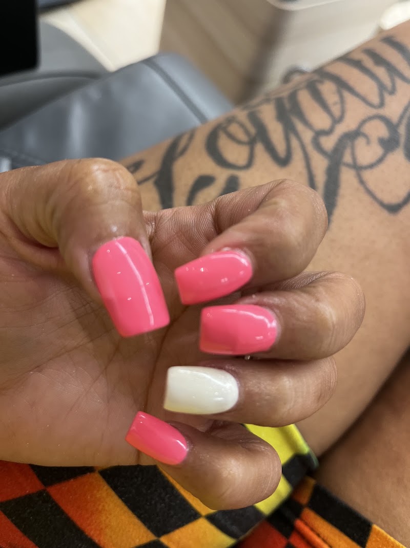 DELTA SPA NAILS Dewy, nail salon in Dalton, GA, photo 3 of 10