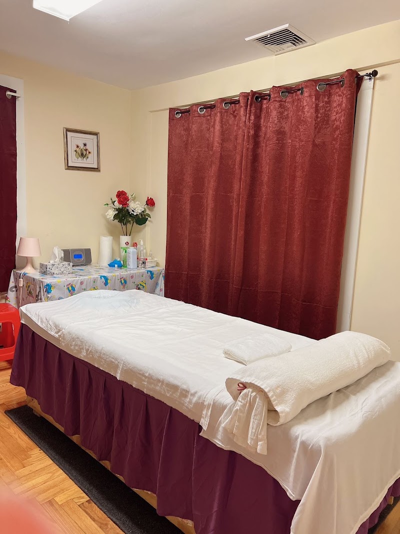 Golden Flower Massage Spa, massage spa in Torrington, CT, photo 6 of 9