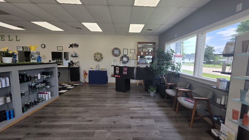 Head Shed, beauty salon in Clinton, IA, photo 4 of 10