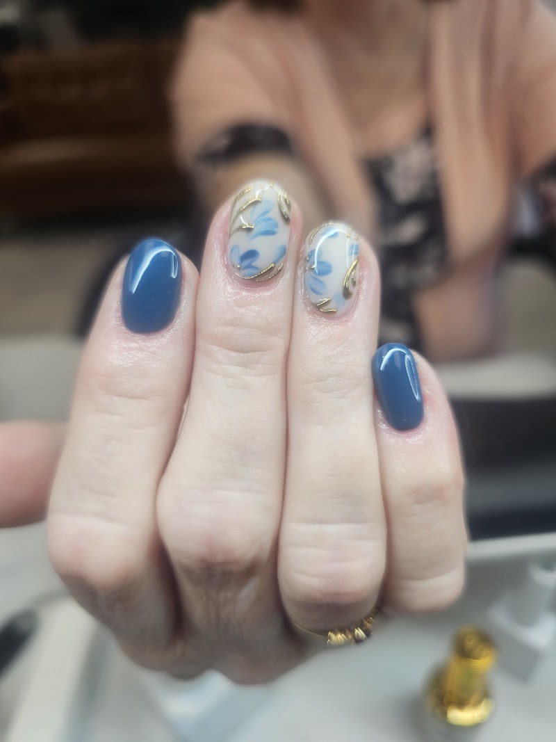 Steel Magnolias Salon, nail salon in Great Bend, KS, photo 5 of 10