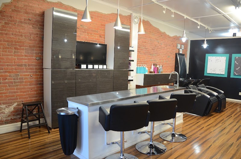 BAAR - Beauty And Art Redesigned Salon & Spa, beauty salon in Muscatine, IA, photo 6 of 10
