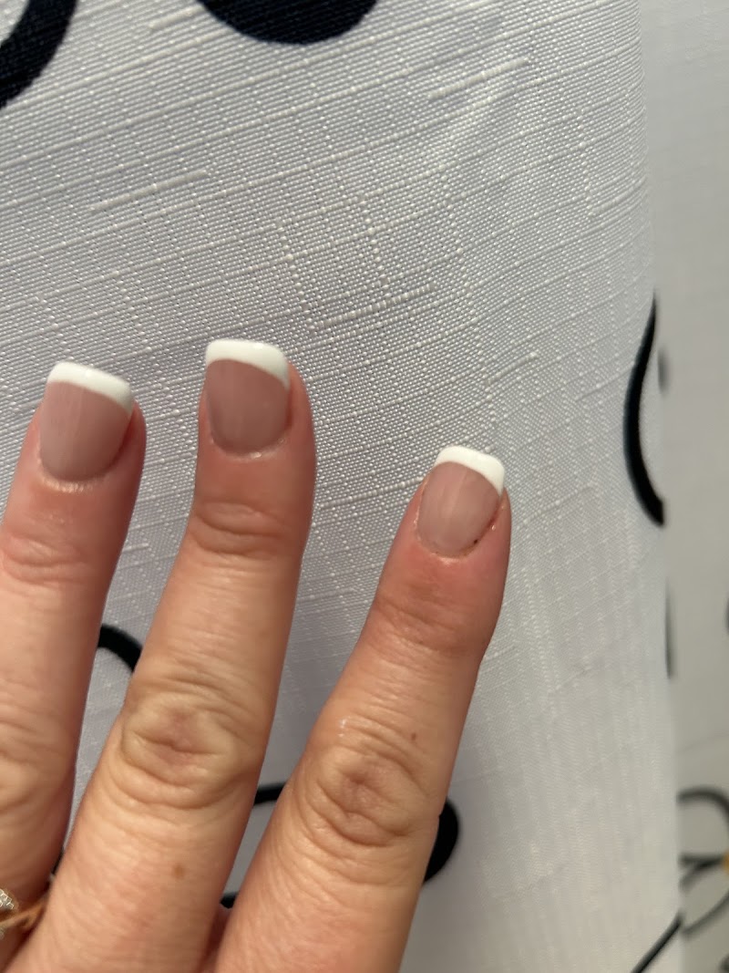 Sparkles Nail Lounge & Head Spa, beauty salon in Waco, TX, photo 4 of 10
