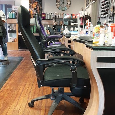 A Selda, beauty salon in North Platte, NE
