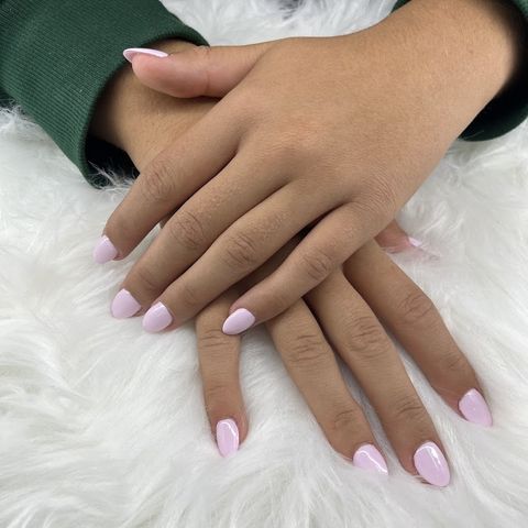 Bella Vida Nail Spa & Alterations, nail salon in Burlington, NC