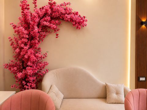 Blossom Nails Studio, nail salon in Indore, India