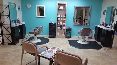 Center Cuts & More, beauty salon in Marshalltown, IA