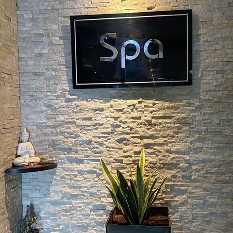 Ellen MyaNovaQ Holistic Wellness Spa., massage spa in Union, MO