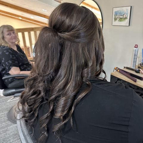 Elysian Beauty, beauty salon in Boone, IA