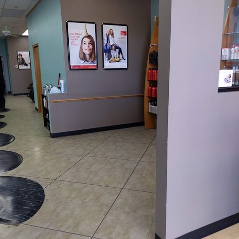 Fantastic Sams Cut & Color, hair salon in Albert Lea, MN