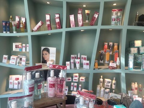 Feeling Solarium Estetica Perugia, beauty salon in Perugia, Italy