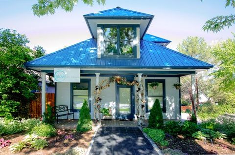 Glow Salon Suites, beauty salon in Glenwood Springs, CO