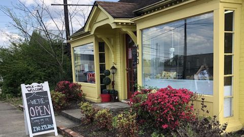 Hairspray Cafe, hair salon in Murray, KY