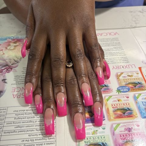 HC NAIL & SPA, nail salon in Youngstown, OH