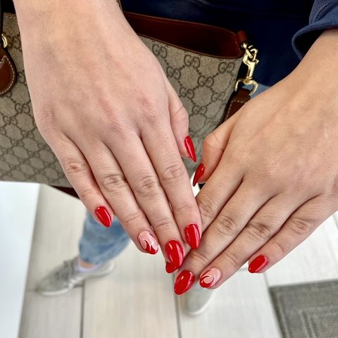 Hollywood Nails and Spa, nail salon in Sandusky, OH