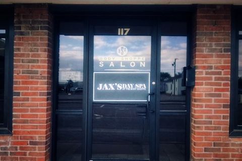 Jax’s Day Spa, massage spa in Hays, KS