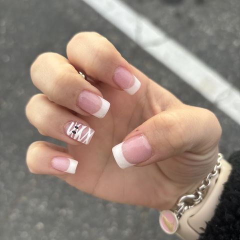 L.A.Nails, nail salon in Leominster, MA