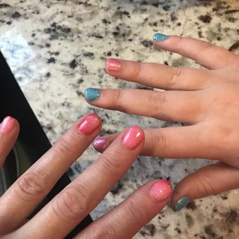 Le's Nails, nail salon in Lockport, NY