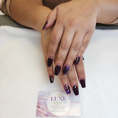 Luxe Beauty Bar, nail salon in Liberal, KS