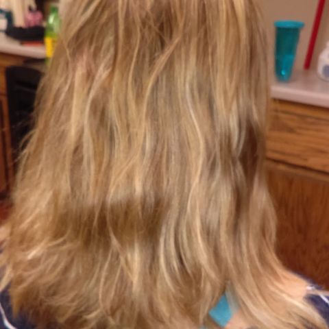 Makin Waves Salon, beauty salon in Marshall, MN