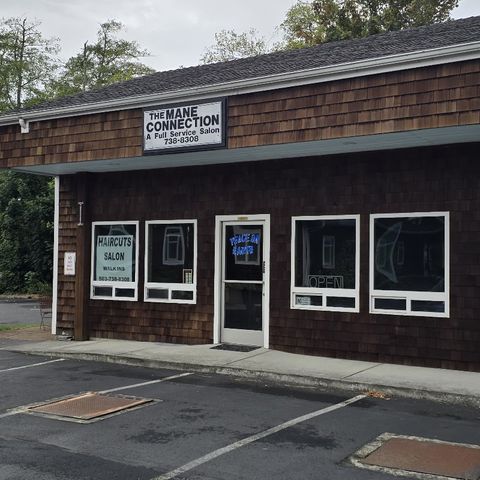 Mane Connection, hair salon in Seaside, OR