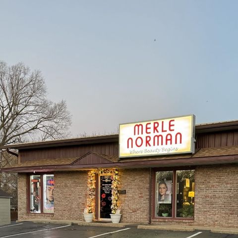 Merle Norman Cosmetics, cosmetics store in Farmington, MO