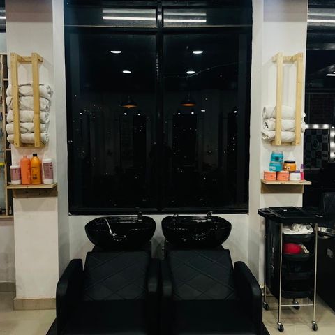 New Monk Salon, beauty salon in Shimla, India