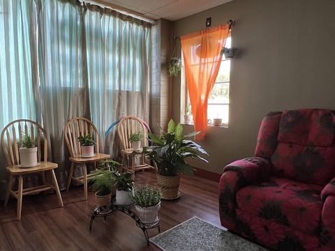 Phoenix Massage, massage spa in Junction City, KS