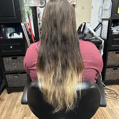 Praxis Salon, beauty salon in Hoquiam, WA