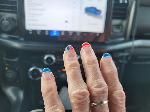 Q Nails, nail salon in Mansfield, OH