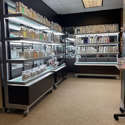 Ridgewater College Salon & Day, beauty salon in Willmar, MN