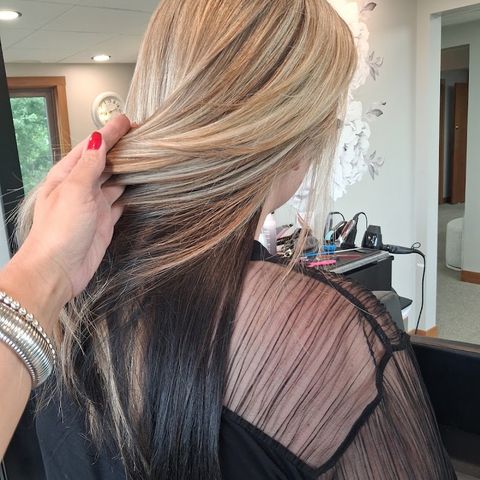 Riverview Salon & Suites, beauty salon in Burlington, IA